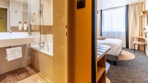 Koupelna v ubytování Mercure Beaune Centre