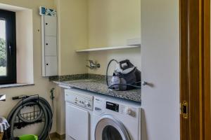 Fotografie z fotogalerie ubytování Casa rural Mas Plantalech v destinaci Vall de Bianya