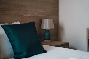 Cama ou camas em um quarto em The Howard Hotel