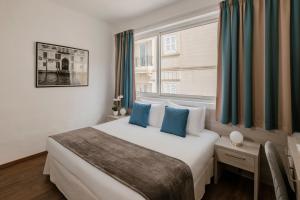 Cama ou camas em um quarto em The Howard Hotel