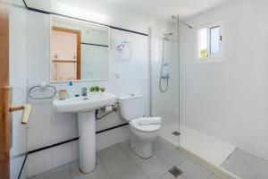 Kúpeľňa v ubytovaní Apartamento Felipe 2-5 + 20 fotografií