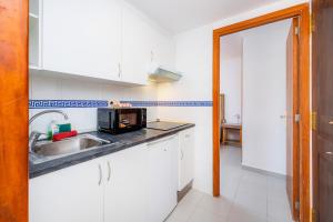 Kuchyňa alebo kuchynka v ubytovaní Apartamento Felipe 2-5
