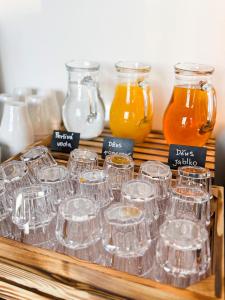 Nápoje v ubytovaní Amenity Apartmány Perná