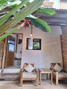 Khu vực ghế ngồi tại Liwanag