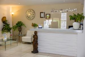Vstupní hala nebo recepce v ubytování Alecos Hotel Apartments + 37 fotografií