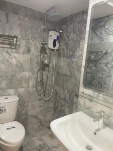 Koupelna v ubytování май кхао Студия в кондо 777 + 2 fotografie