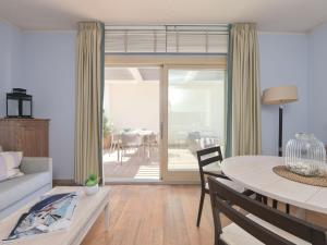 Posezení v ubytování Apartment La Marina by Interhome