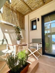 Гостиная зона в THE LAGOON - Coastal Living - Beachfront Luxury Stay - Adults only +24 фотографии