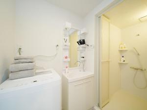 Ένα μπάνιο στο OpenSale Shinjuku 301 New Building 2mins to Waseda Station Max for 3 people