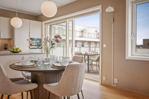 Φωτογραφία από το άλμπουμ του 112 sqm penthouse with an OMG Fjord View στο Όσλο
