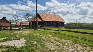 Galería fotográfica de Kuća za odmor Borna en Gornji Budački
