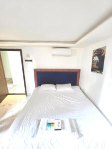 Voodi või voodid majutusasutuse Sama Hamra Hotel toas
