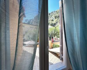 תמונה מהגלריה של Hotel Meublè Agavi במונטרוסו אל מארה