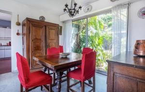 Posezení v ubytování Gorgeous Home In Vallauris