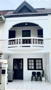 Μπαλκόνι ή βεράντα στο Ombra House No26