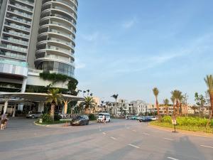 Το κτήριο όπου στεγάζεται  το ξενοδοχείο διαμερισμάτων