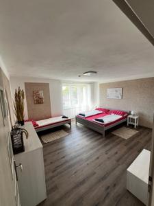 Voodi või voodid majutusasutuse Apartmány Polepy toas