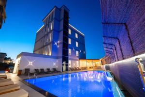 Bassein majutusasutuses ADMIRO Hotel või selle lähedal