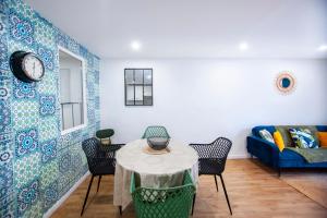 Et opholdsområde på Cosy et moderne, centre-ville