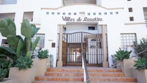 La fachada o entrada de Villa Amarilla 2BR - Pool & White Sand Beach
