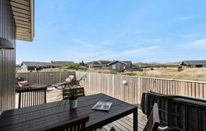 Balkón nebo terasa v ubytování Holiday Home Bjerregårdsvej Denm I