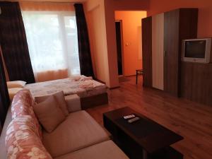 Foto dalla galleria di HOUSEDENz a Chernomorets