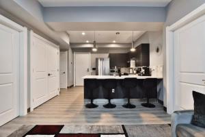 Η κουζίνα ή μικρή κουζίνα στο The Buckeye's Gem Near Downtown & OSU +24 φωτογραφίες