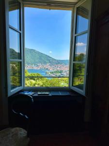 Nespecifikovaný výhled na hory nebo výhled na hory při pohledu z bed and breakfast