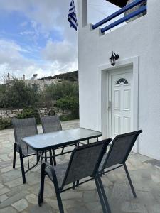 En balkon eller terrasse på Barewake 's place Charming Retreat - Calm escape Apt