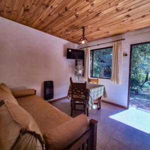 Μια τηλεόραση ή/και κέντρο ψυχαγωγίας στο Aparts Duendes del Arroyo