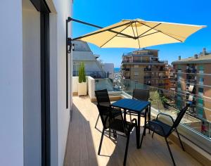Μπαλκόνι ή βεράντα στο GEA SEAVIEW APARTMENT - Bright Top-Floor Gem in central Nettuno, Steps from the Station