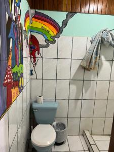 Baðherbergi á Woodstock Hostel