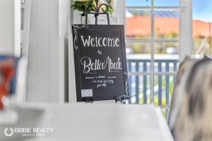 Bella Abode on Bribie - Loft with Pool的证书、奖牌、标识或其他文件