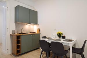 Kuchyň nebo kuchyňský kout v ubytování Zagreb ART24 Apartments + 37 fotografií