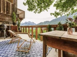 Fotografie z fotogalerie ubytování Chalet in Gstaad near Ski Slopes v destinaci Rossinière