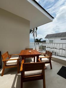 Μπαλκόνι ή βεράντα στο Baan Bophut Beach Hotel Samui - SHA Extra Plus