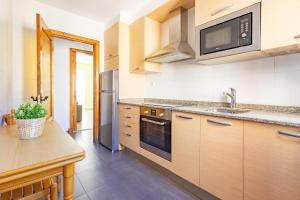 Η κουζίνα ή μικρή κουζίνα στο Santander Centro I 3 Hab I Wifi I Smart TV