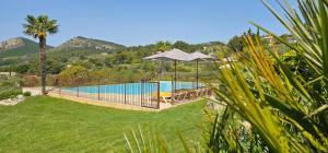 สระว่ายน้ำที่อยู่ใกล้ ๆ หรือใน Gîte Palma, vue exceptionnelle vallée Provençale