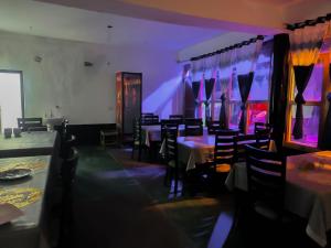 Tyakshi Summer Camp餐厅或其他用餐的地方
