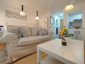 Kuchyň nebo kuchyňský kout v ubytování Apartamento Acogedor Oviedo Centro + 21 fotografií