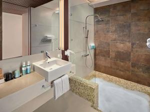 Koupelna v ubytování Novotel Nha Trang