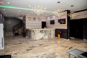 Galeriebild der Unterkunft Skyline View Hotels and Suites in Mama