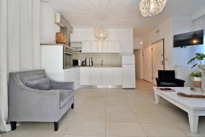 Gallery image of Aeolos Stone House in Nea Potidaea