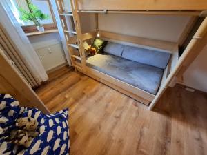 Postel nebo postele na pokoji v ubytování Dreiländereck mit Sauna und Pool, Wohnung 403 + 31 fotografií