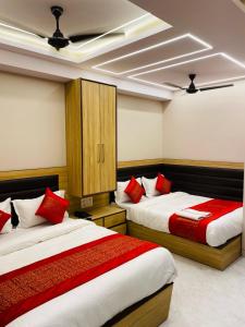 Gallery image of Family Hotel Express 66 New Delhi Railway Station Main Road in New Delhi +63 photos