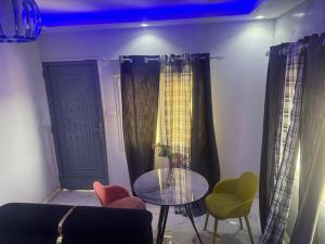 Gallery image of Appartement privatif À Mbour face RN1 in Mbour