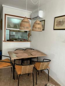 Zdjęcie z galerii obiektu Apto Calpe con piscina. No uses coche vacaciones. w mieście Calpe