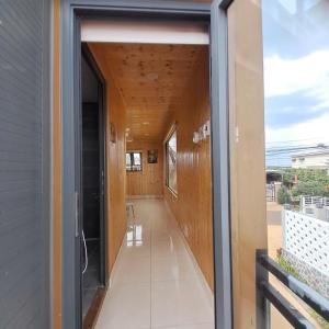 Gallery image of Bee Home Di Linh in Di Linh +2 photos