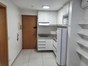 Blend - Apt 1011 com Garagem廚房或簡易廚房