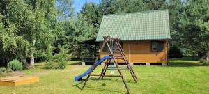 Sân chơi trẻ em tại Sasino, domki Ptyś i Balbina +32 ảnh